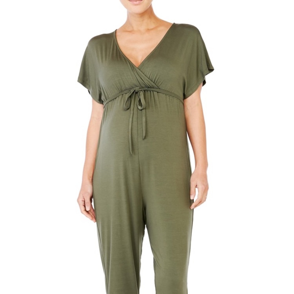 Ingrid & Isabel Crossover Maternity Jumpsuit